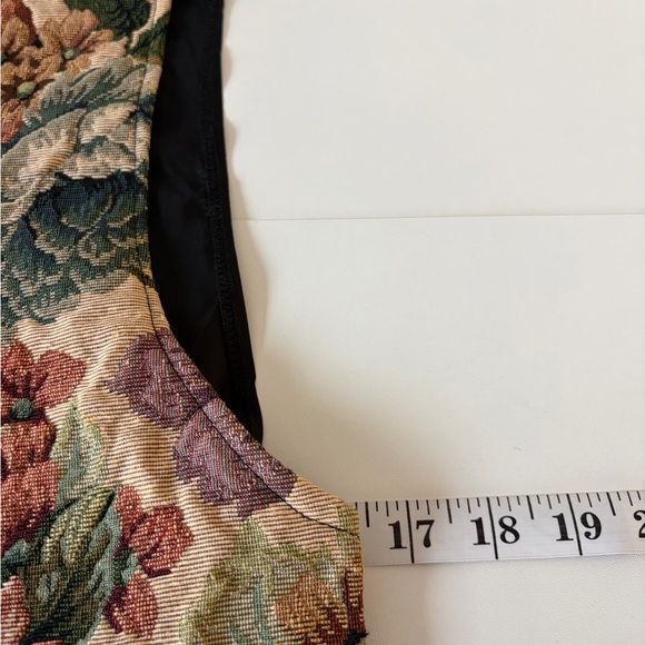 VTG JH Jeans Wear 90’s Floral Tapestry Button-front Vest (M) Cottage Castlecore - Picture 9 of 11